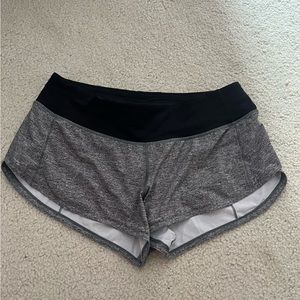 Lululemon Shortie Shorts Size 6